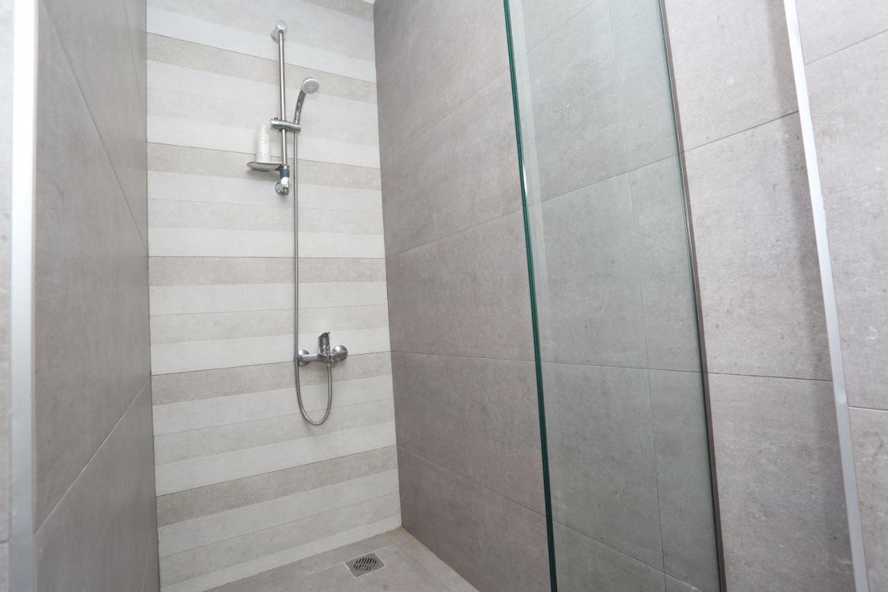 Downtown Seaside Suites Thessaloniki Exterior foto