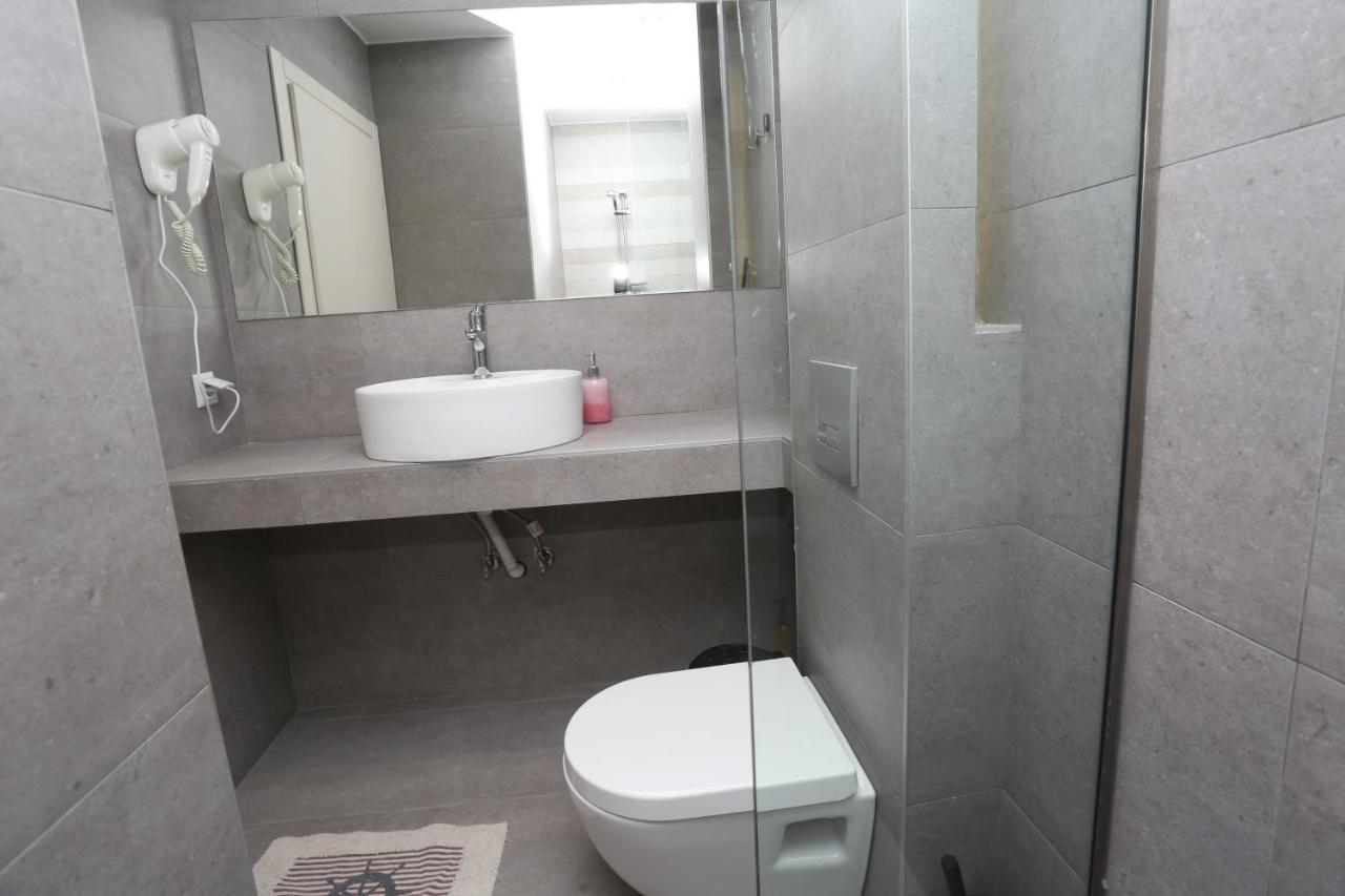 Downtown Seaside Suites Thessaloniki Exterior foto