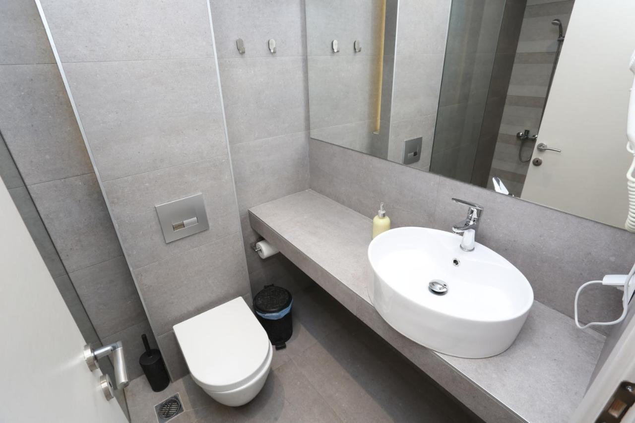 Downtown Seaside Suites Thessaloniki Exterior foto